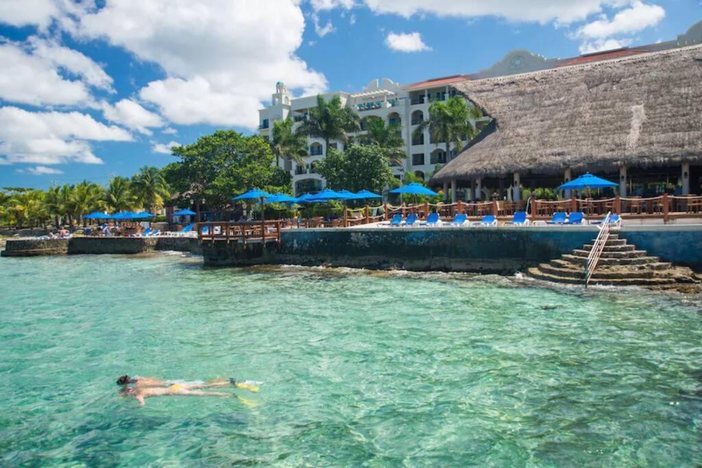 Cozumel Landmark Resort Rental Экстерьер фото